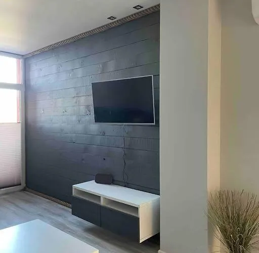 W Nowym Warpnie Z Widokiem Na Wode. * Nowe Warpno