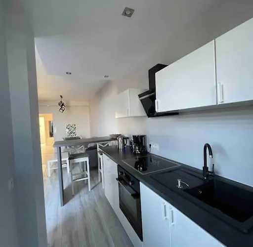 W Nowym Warpnie Z Widokiem Na Wode. Appartement