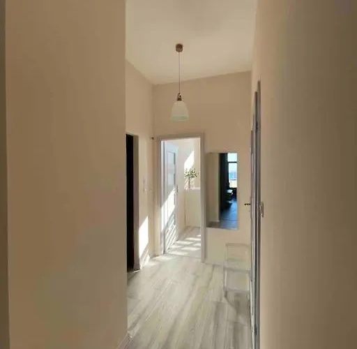 W Nowym Warpnie Z Widokiem Na Wode. Appartement Nowe Warpno