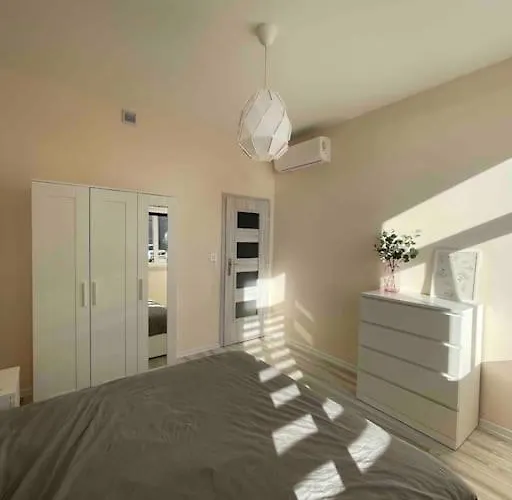 Appartement W Nowym Warpnie Z Widokiem Na Wode.