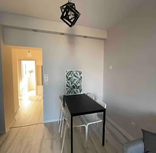 W Nowym Warpnie Z Widokiem Na Wode. * Нове-Варпно