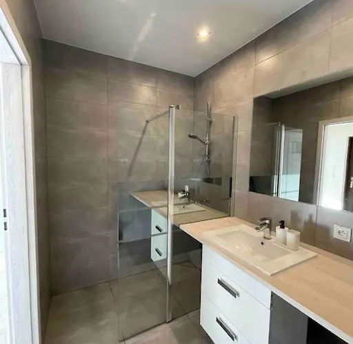 Appartement W Nowym Warpnie Z Widokiem Na Wode. *